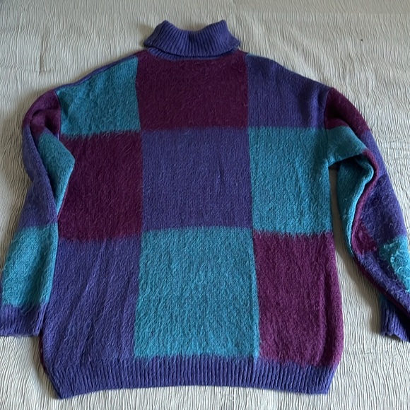 ASOS Design fluffy knit checkerboard roll neck sweater purple/teal 2XS - Picture 3 of 3